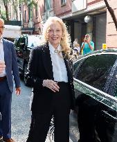 Faye Dunaway At Live With Kelly And Mark - NYC