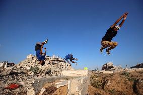 Parkour in Gaza Among Ruins of Bombed Building Amid Hamas-Israel Conflict