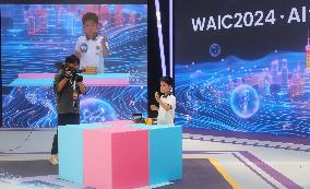 AI Youth Science and Innovation Relay Race at 2024 WAIC in Shanghai