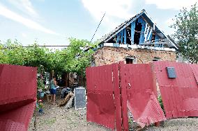 Russian missile attack damages houses in Kyivs Sviatoshynskyi districtRussian missile attack damages houses in Kyivs Sviatoshyns