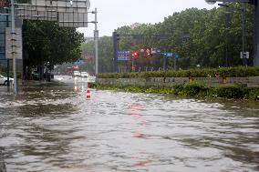 Blue Rainstorm Alert in Lianyungang