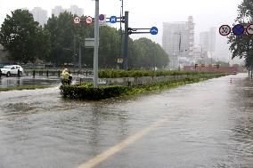 Blue Rainstorm Alert in Lianyungang