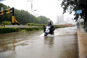 Blue Rainstorm Alert in Lianyungang