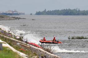 (SpotNews)CHINA-HUNAN-DONGTING LAKE-FLOODWATER-DRAINAGE (CN)