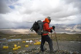 (SP)CHINA-XINJIANG-AKTO-MOUNTAINEERING (CN)