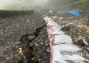 India Weather Hill Road Landslide