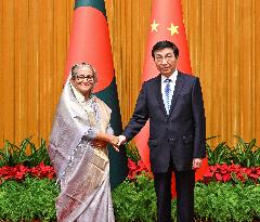 CHINA-BEIJING-WANG HUNING-BANGLADESH-PM-MEETING (CN)