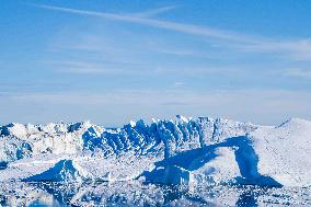 Icebergs And Effects Of Climate Change