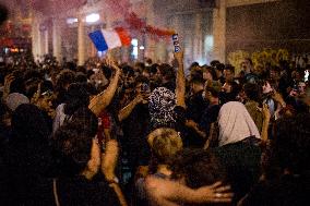 An Agitated End To The Evening In Place République