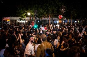 An Agitated End To The Evening In Place République