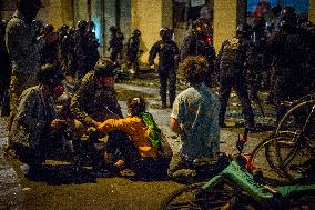 An Agitated End To The Evening In Place République