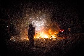 An Agitated End To The Evening In Place République