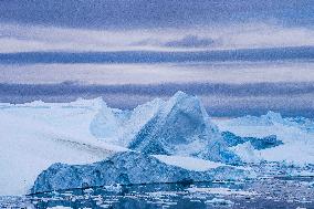 Icebergs And Effects Of Climate Change