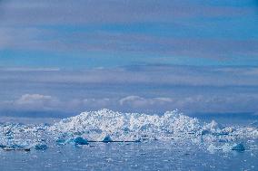 Icebergs And Effects Of Climate Change