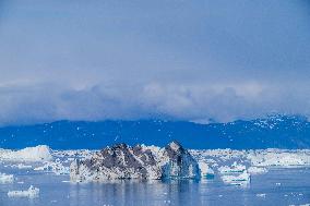 Icebergs And Effects Of Climate Change