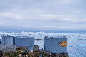 Icebergs And Effects Of Climate Change