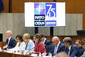 U.S State Department Hosts NATO Roundtable