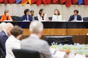 U.S State Department Hosts NATO Roundtable