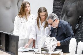 Spanish Princesses Visit Jaume Plensa Studio - Barcelona