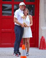 Keegan Bradley Meets FDNY Golf Team - NYC