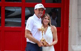 Keegan Bradley Meets FDNY Golf Team - NYC