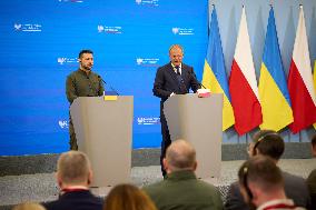 Zelensky Visits Warsaw