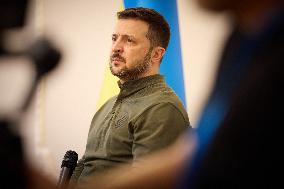 Zelensky Visits Warsaw