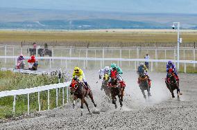 (SP)CHINA-XINJIANG-ZHAOSU-NATIONAL TRADITIONAL GAMES OF ETHNIC MINORITIES-EQUESTRIAN (CN)