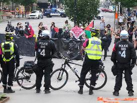 Montreal police descend on McGill to clear pro-Palestinian encampment