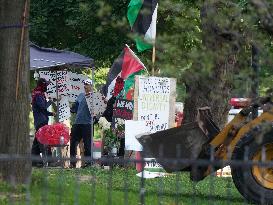 Montreal police descend on McGill to clear pro-Palestinian encampment