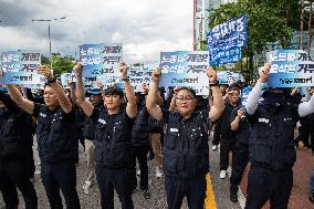 Metalworkers’ Union General Strike Resolution Rally In Seoul