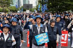 Metalworkers’ Union General Strike Resolution Rally In Seoul