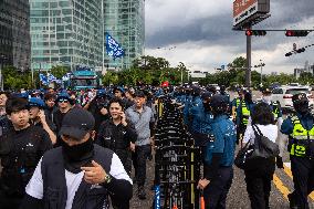 Metalworkers’ Union General Strike Resolution Rally In Seoul