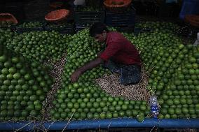 Wholesale Fruit Market In India