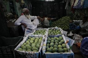 Wholesale Fruit Market In India