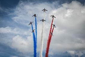 Final rehearsal for the 14 July flypast in Paris FA