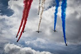 Final rehearsal for the 14 July flypast in Paris FA