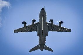 Final rehearsal for the 14 July flypast in Paris FA