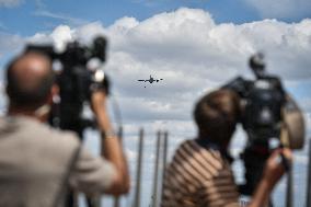 Final rehearsal for the 14 July flypast in Paris FA