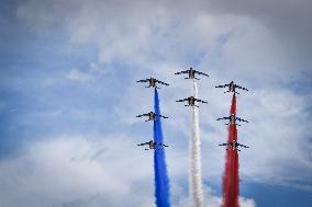 Final rehearsal for the 14 July flypast in Paris FA