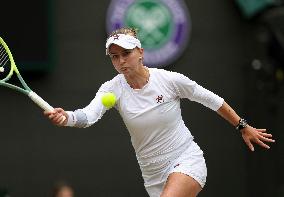 Wimbledon - Krejcikova v Ostapenko Quarter FInal