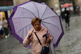 Daily Life In Mexico City