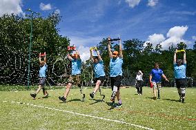 Running masterclass for war amputees in Lviv