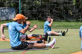 Running masterclass for war amputees in Lviv