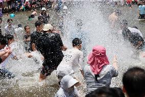 Fish Festiva in Liuzhou