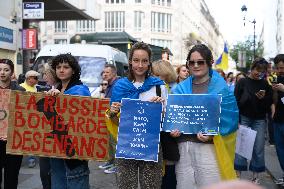 Pro-Ukrainian Protest - Paris