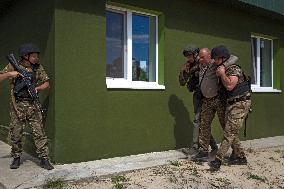 Joint drill of Ukraines National Guard and EUROGENDFOR in Kyiv region