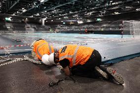 Paris 2024 - South Paris Arena Volleyball Court Installation