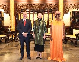 CHINA-BEIJING-PENG LIYUAN-UNAIDS-WHO-OFFICIALS-MEETING (CN)