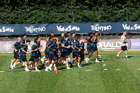 SSC Napoli Preseason Training Camp - Day 1